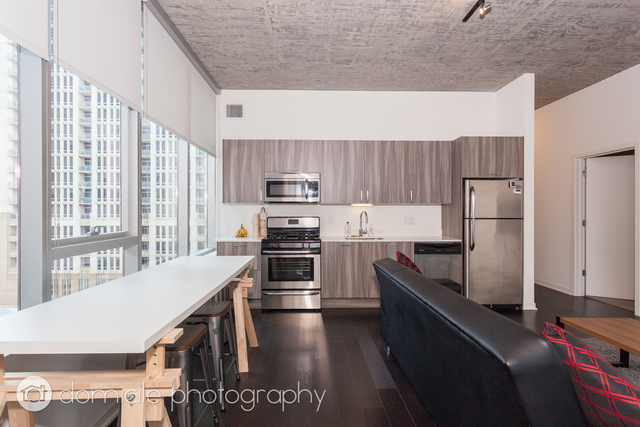 Building Photo - 1345 S Wabash Ave
