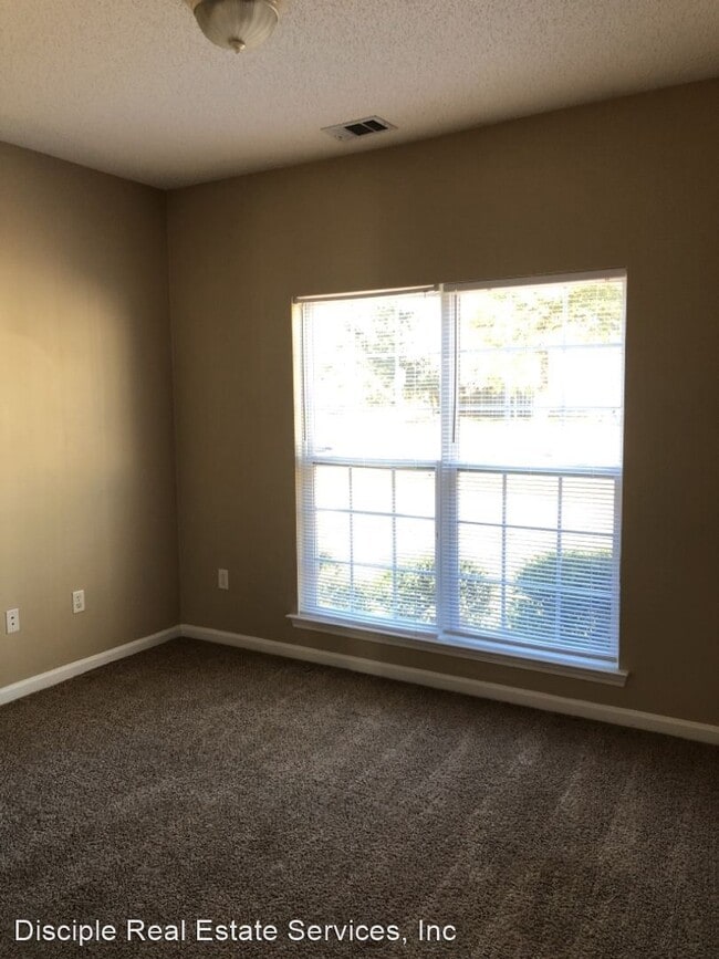 Building Photo - 3 br, 2 bath House - 499 Ivey Street