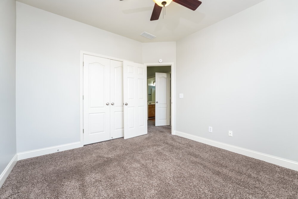 Building Photo - 412 Big Leaf Walk