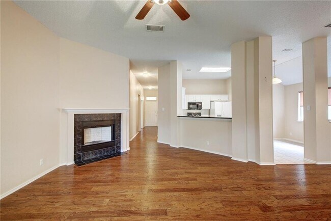 Building Photo - 16510 Denise Dr