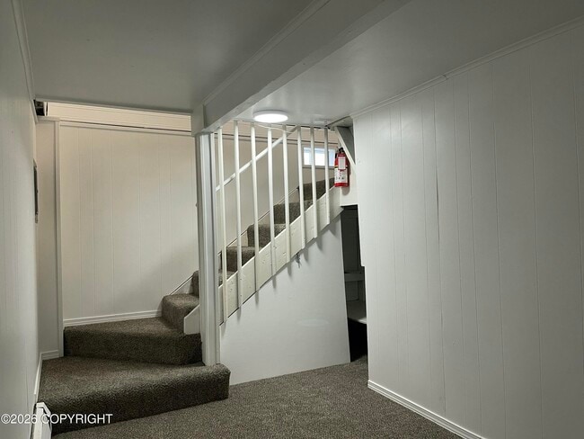 Building Photo - 237 Denali St