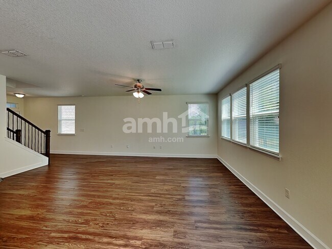 Building Photo - 8649 Highfield Ave