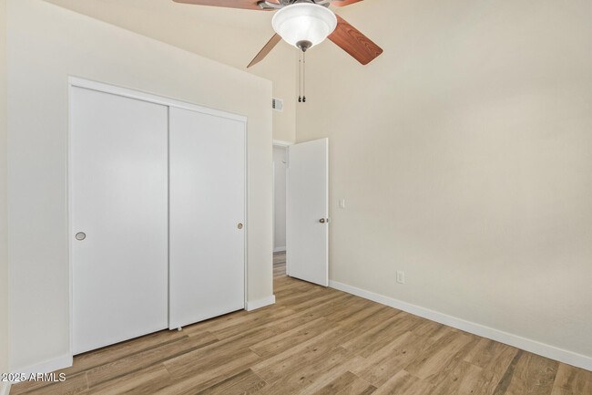 Building Photo - 18208 N 45th St