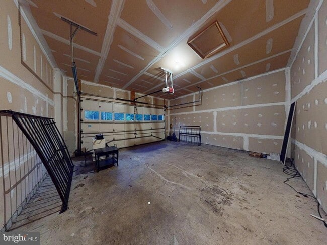 Building Photo - 1379 Dominion Ridge Ln