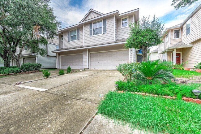 Building Photo - 12415 Oriole Lake Way
