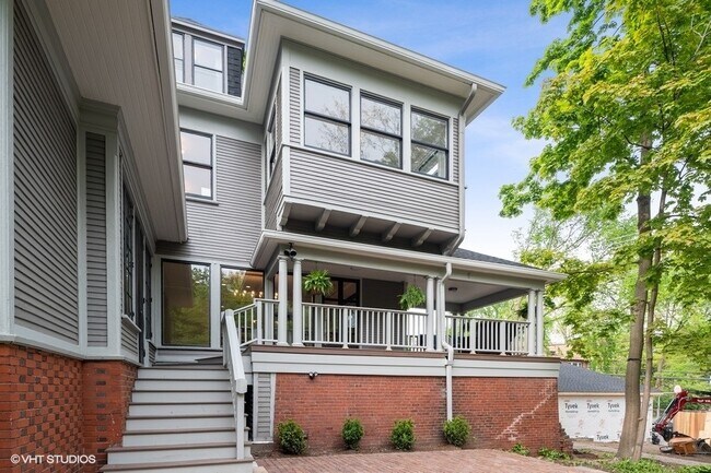 Building Photo - 1217 Ridge Ave