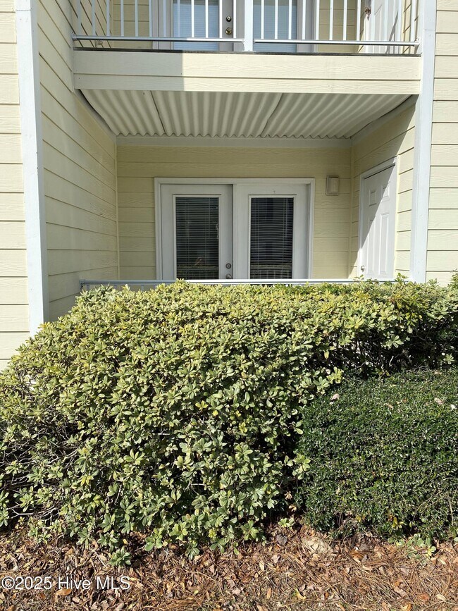 Building Photo - 5010 Hunters Trail