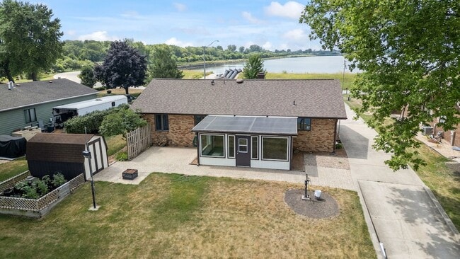 Building Photo - 24730 Cottage Rd