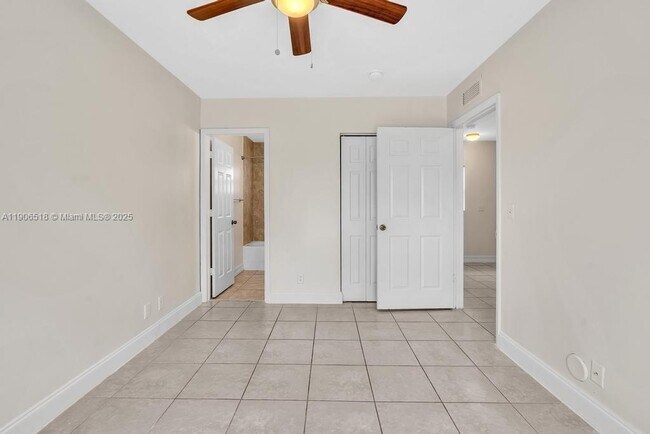 Building Photo - 1315 NW 2nd St