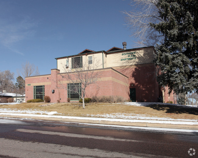 Building Photo - Southview Plaza Apartments