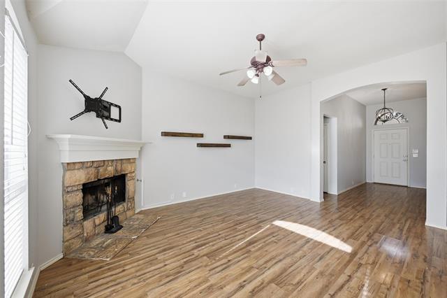 Building Photo - 1020 Hay Stack Ct