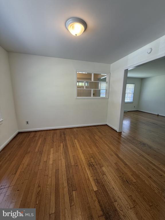 Building Photo - 1316 Stafford Ave