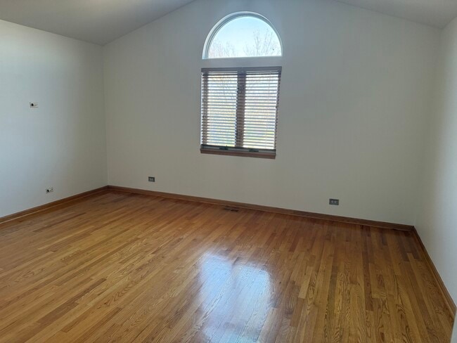 Building Photo - 8316 High Point Cir