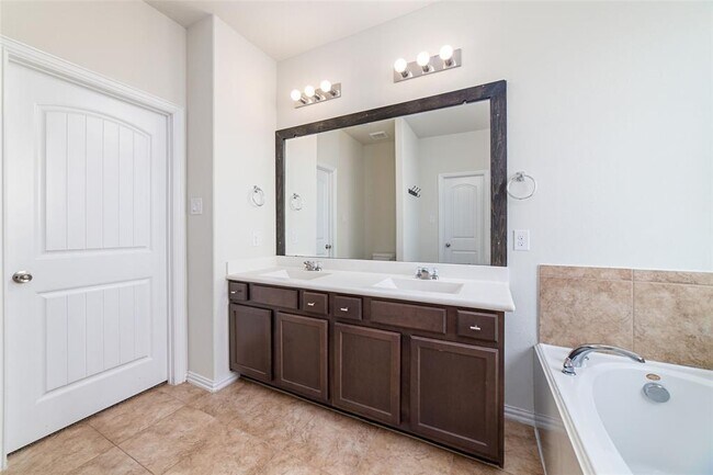 Building Photo - 8807 Harvest River Dr