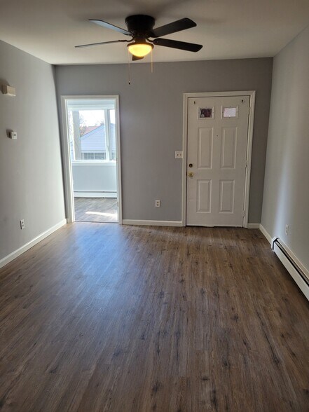 Building Photo - 123 Carnegie Pl