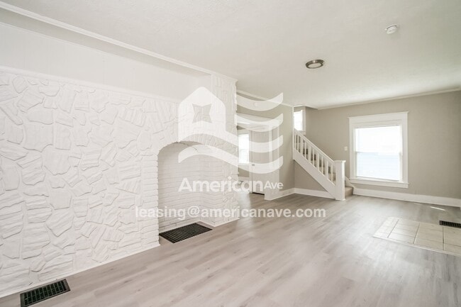 Building Photo - 805 N Colorado Ave