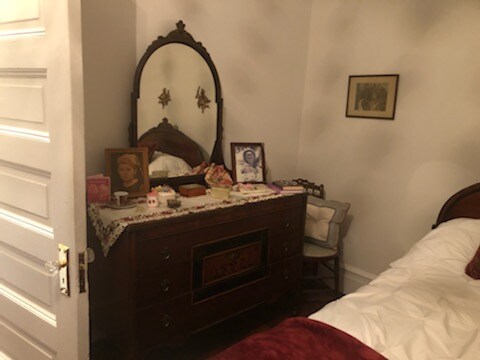 Building Photo - 228 Allen St