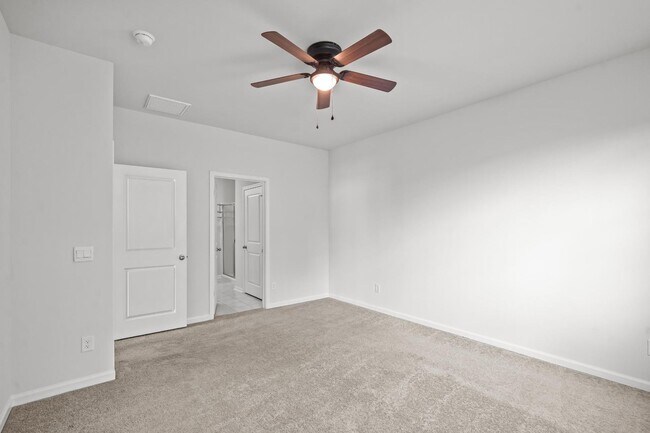 Building Photo - 72 Knotty Ct