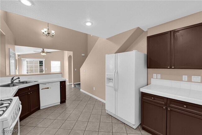 Building Photo - 536 Aspen Leaf St