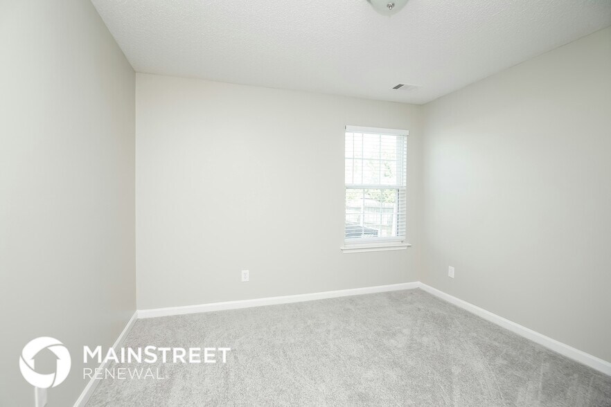 Building Photo - 48 Walden Crossing