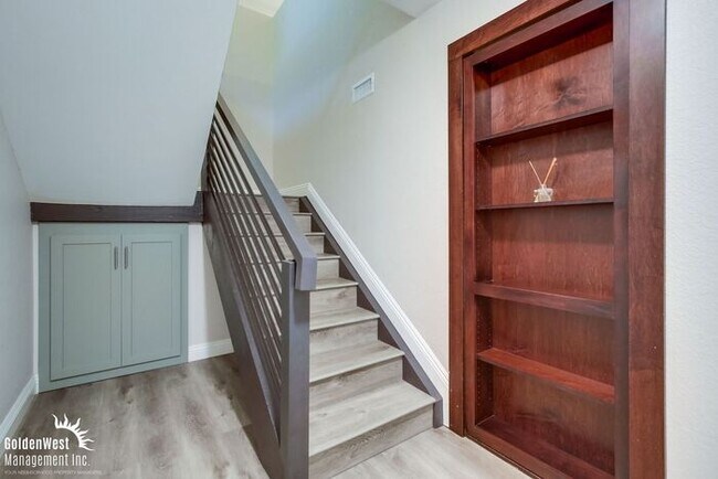 Building Photo - Stylish 3Bdm 2Ba Unfurnished Home in Missi...