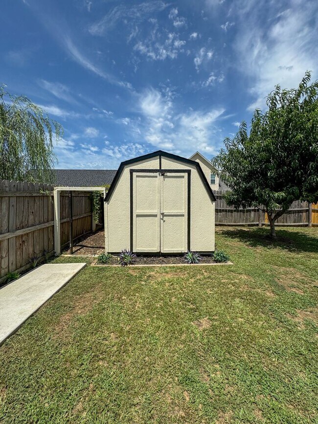 Building Photo - 192 Ivy Stone Dr