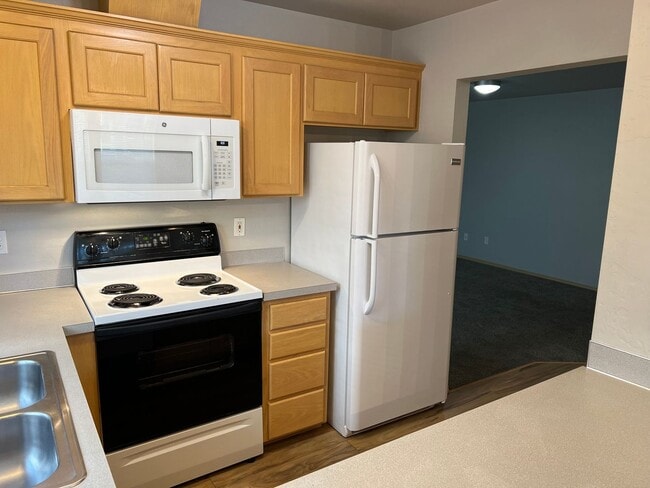 Building Photo - 2 bedroom apartment in a great neighborhood!