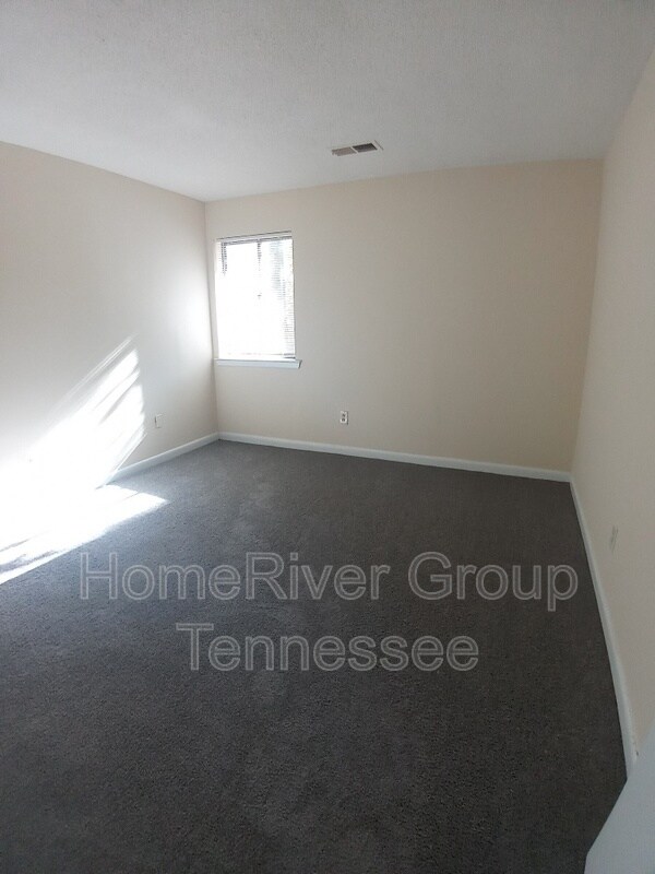 Building Photo - 3431 Club Bridge Dr