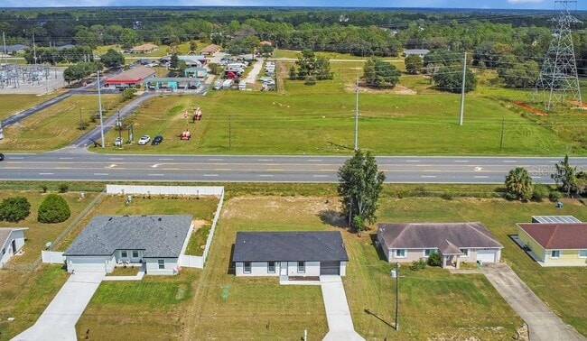 Building Photo - 27 Pine Trace Run