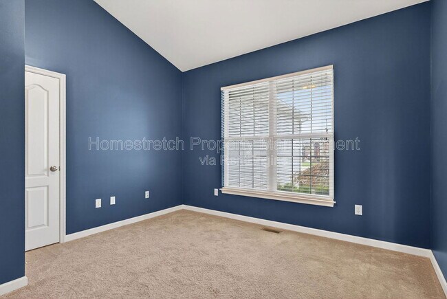 Building Photo - 738 Lost Canyon Blvd