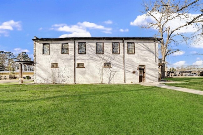 Building Photo - 411 Kaufman St