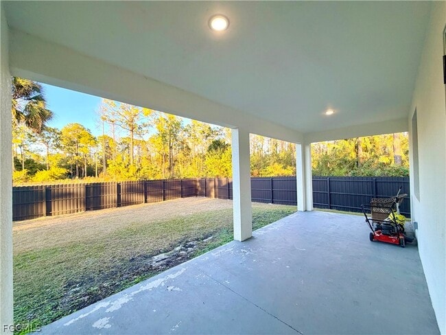 Building Photo - 312 Rosanna Ave