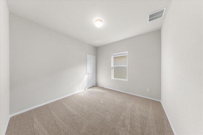 Building Photo - 211 Estallo Wy