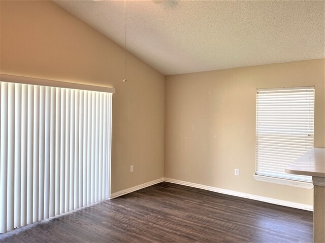 Building Photo - 1453 Mohrlake Dr