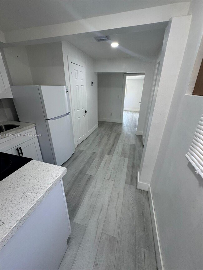 Building Photo - 720 NW 56th St