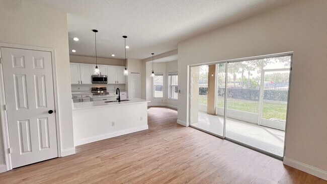 Building Photo - AWESOME 4BD/3BA in Orlando!!!