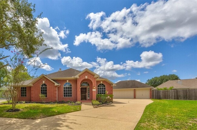 Primary Photo - 2107 Crossbay Ct