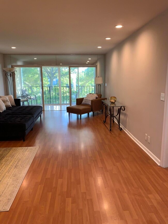 Building Photo - 4120 Tivoli Ct