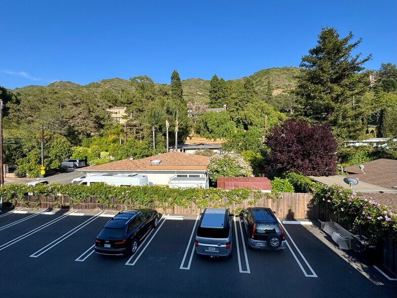 Building Photo - 3337 Laguna Canyon Rd