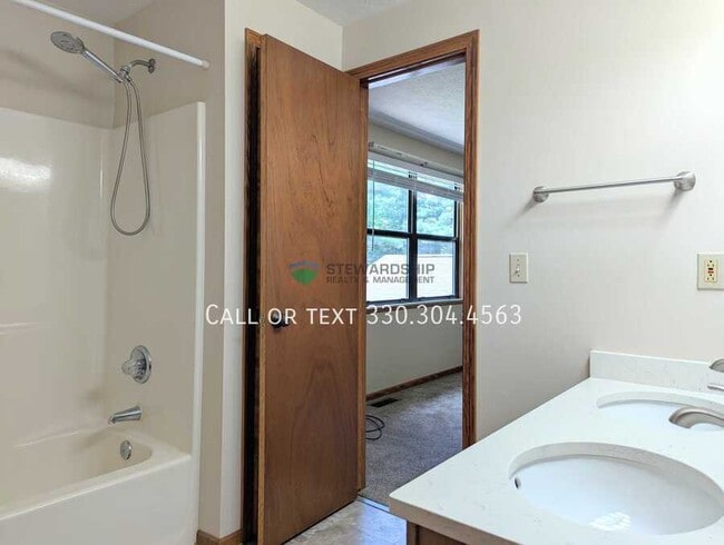 Building Photo - 3275 Myersville Rd