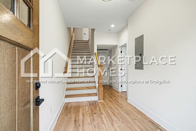 Building Photo - 976 Dozier Pl