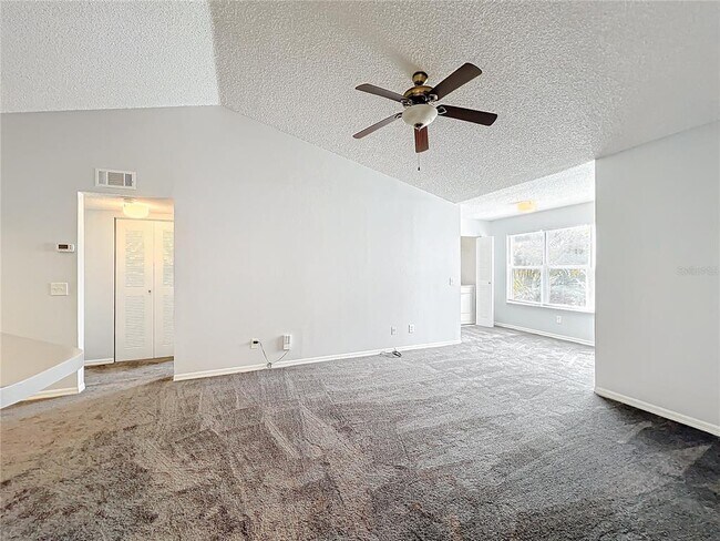 Building Photo - 4540 Commander Dr