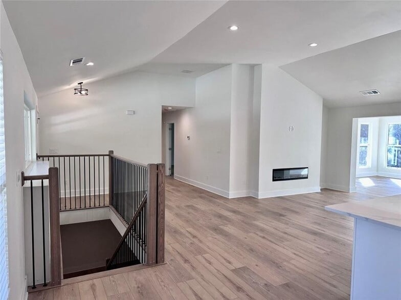 Building Photo - 5140 Tilly Mill Rd