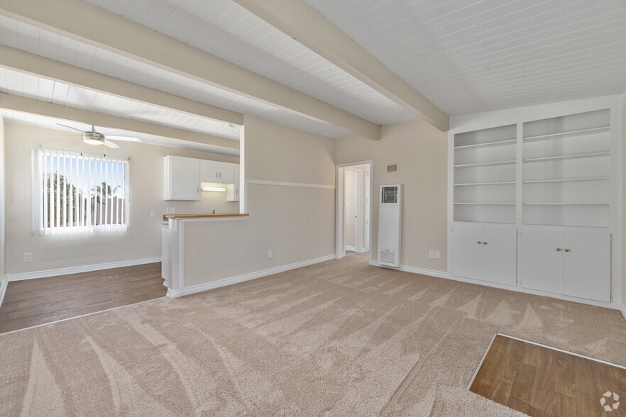 2BR, 1BA - 800SF - Living Room - Sea Breeze Garden Apartments