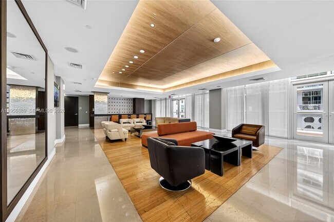 Building Photo - 500 Brickell Ave