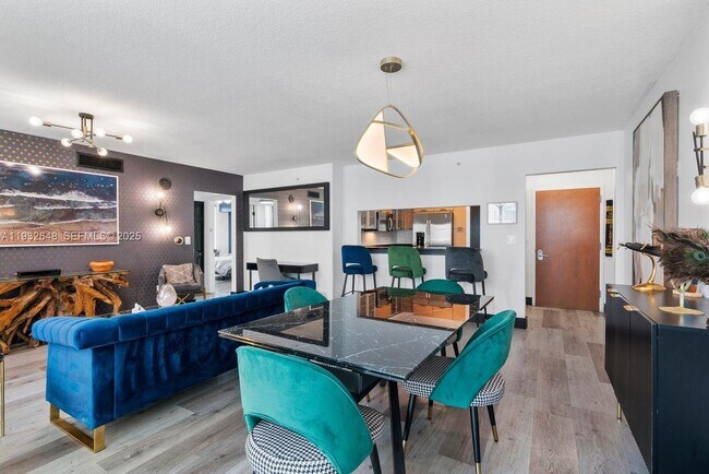 Building Photo - 31 SE 5th St