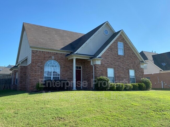 Building Photo - 10204 Sutton Ridge Ln