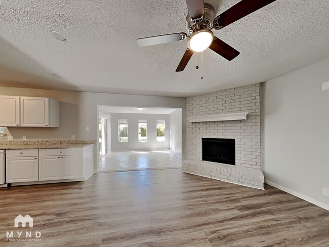 Building Photo - 5213 Wendel Dr