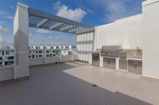 Building Photo - 10341 NW 64th Ln