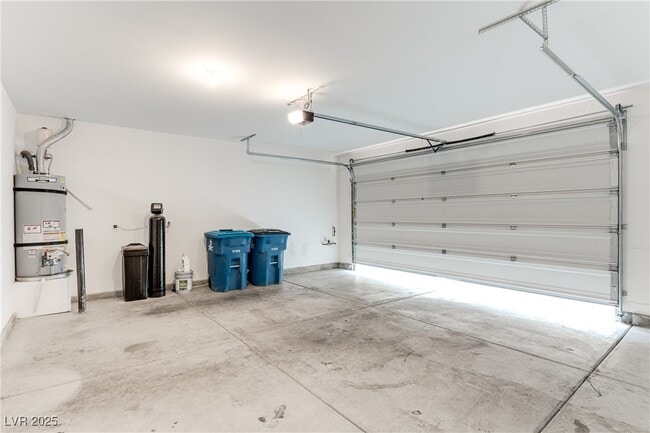 Building Photo - 12333 Silvana St